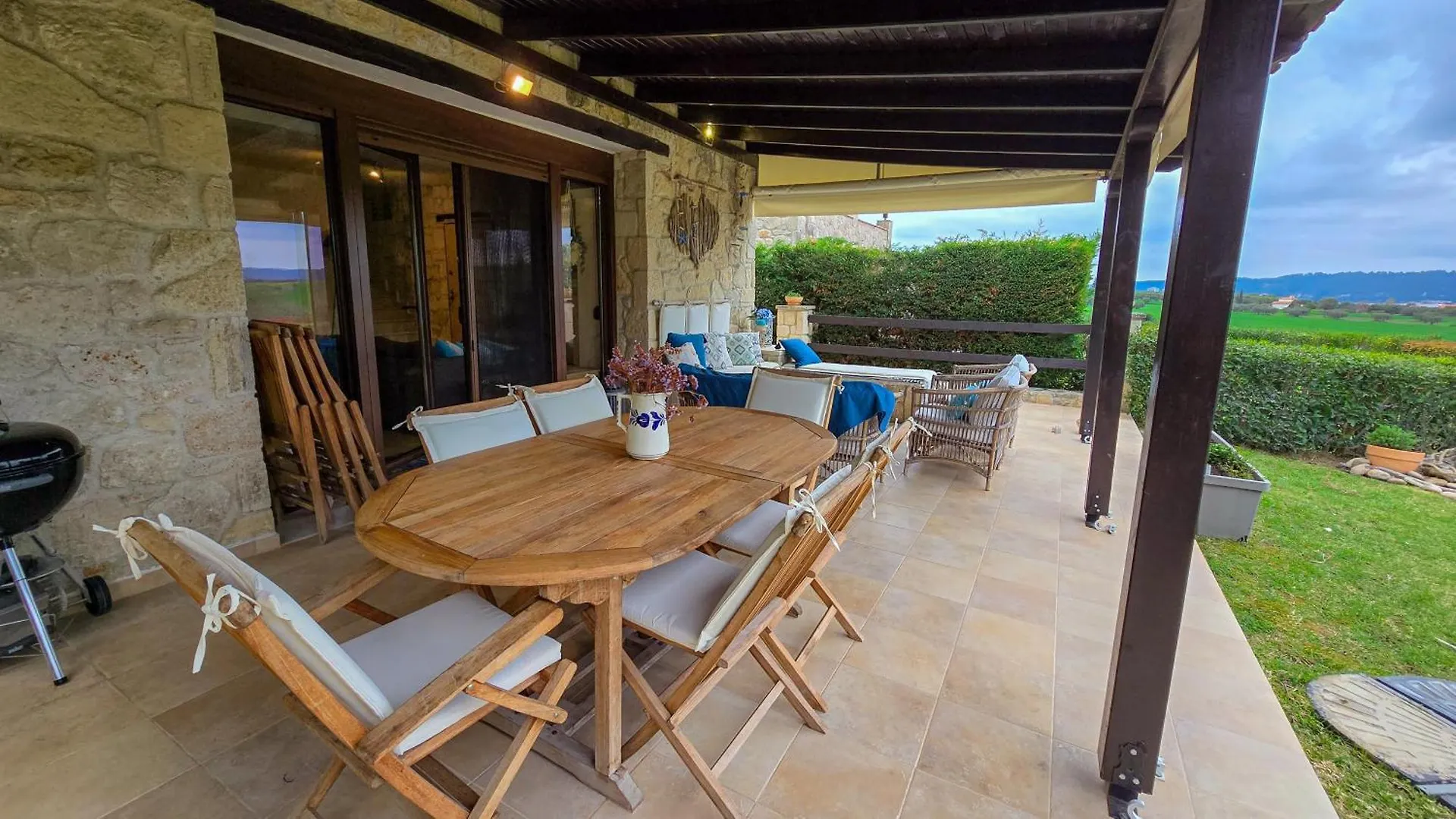 Maria'S Stone Heaven Retreat Villa Kalandra