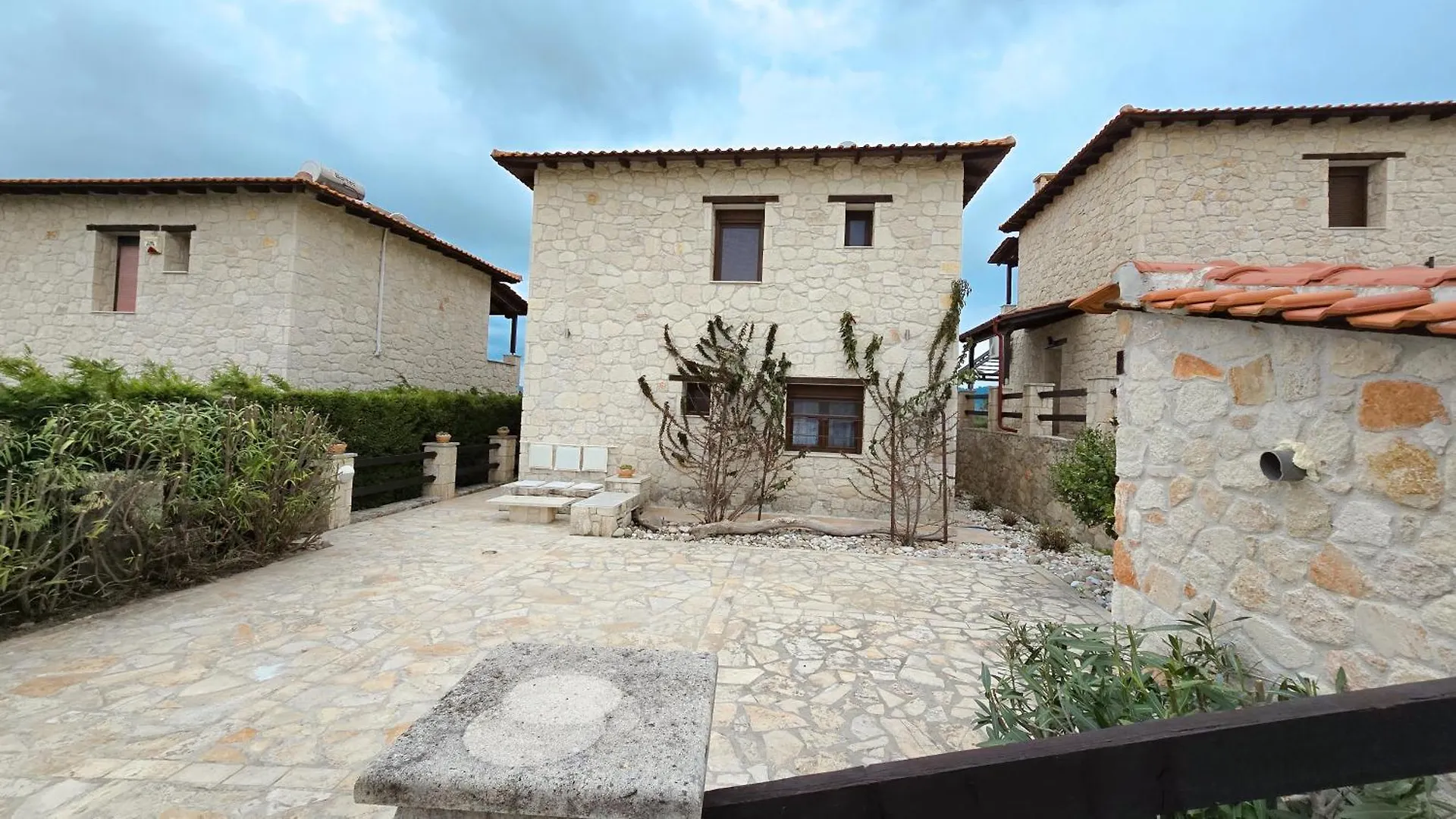 Maria'S Stone Heaven Retreat Villa Kalandra Greece